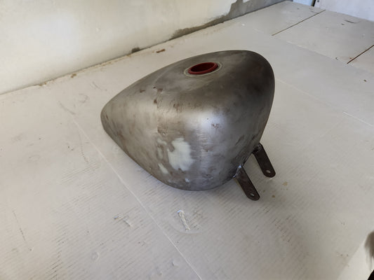 Large Capacity Softail Fuel Tank 6.3 GAL