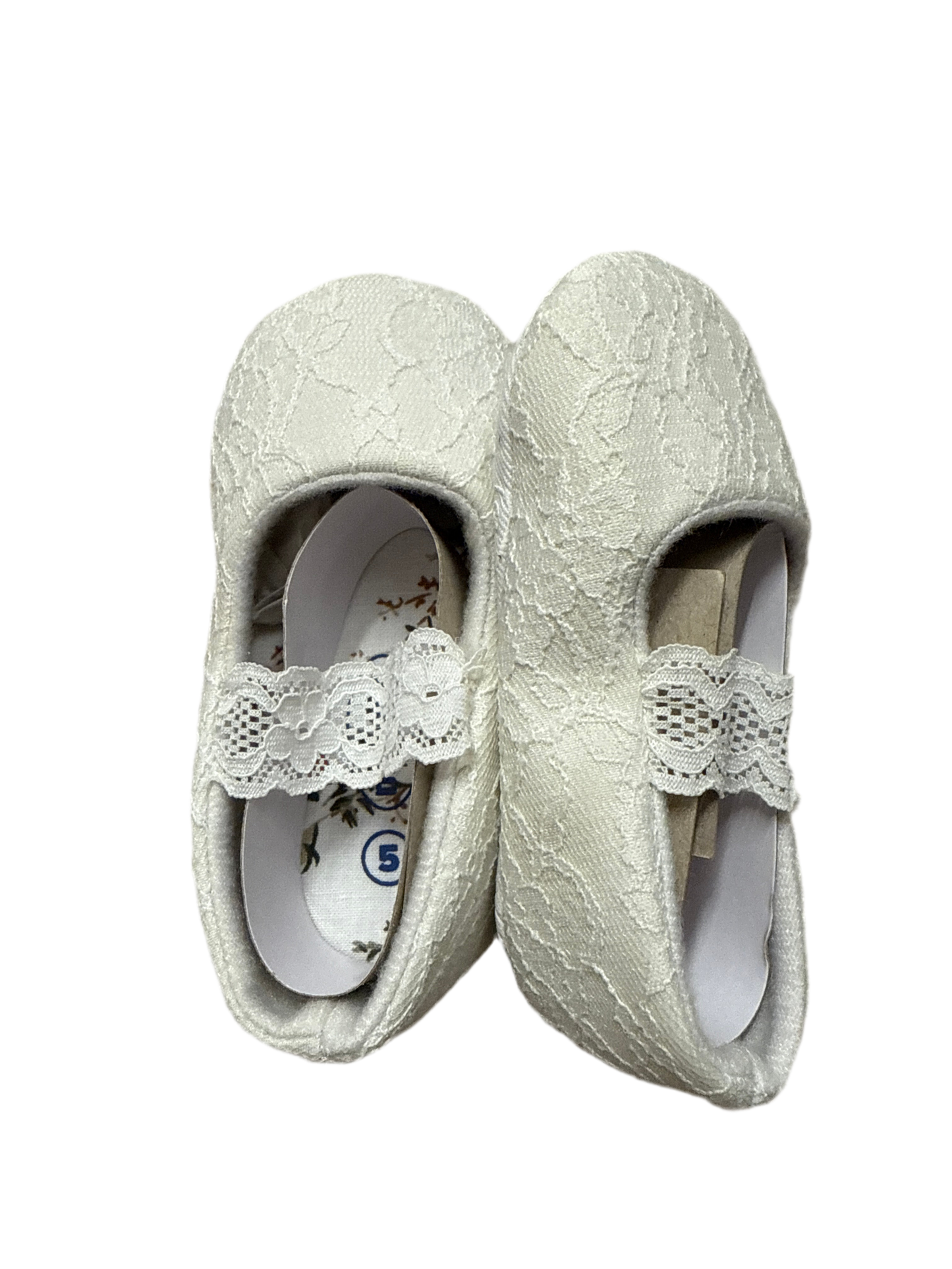 Myggp Lace Toddler Ballet Flats
Size 5 
White lace