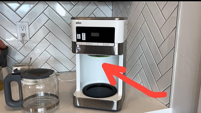 USED-Braun BrewSense 12-Cup Drip Coffee Maker KF6050WH
