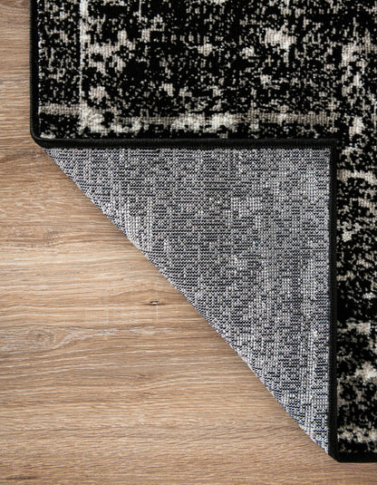 3' x 5' 3 Monte Carlo Rug (Black)