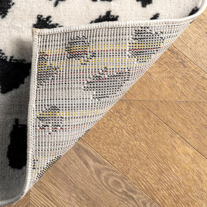 nuLOOM Creek Loomed Beige Rectangular Indoor Animal print Area rug 5 x 8 (ft)