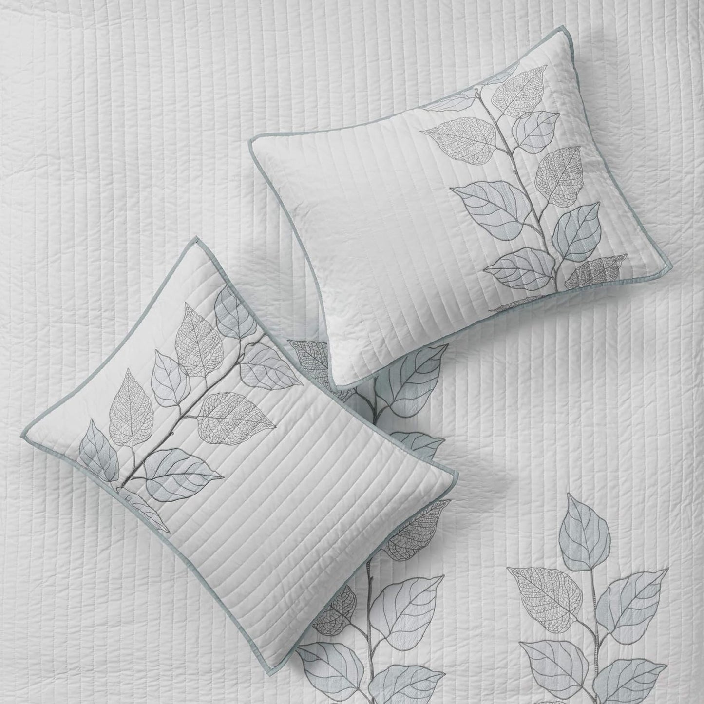 Madison Park Caelie King Embroidery Blue Coverlet Set (King)