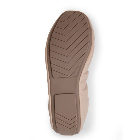 Me Too Olympia Ballet Flat w/ Ornament, Lt Nude Nappa - Size 7
