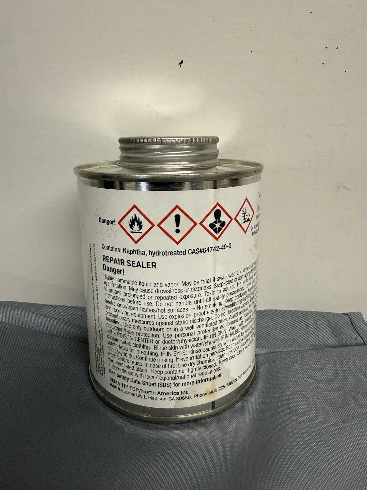 Rema Tip Top DT-76F Innerliner Tire Repair Sealant (Flammable) 16 oz Brush Can